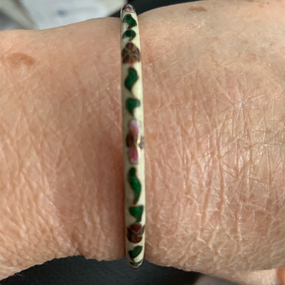 Solid enamel cloisonné bracelet
